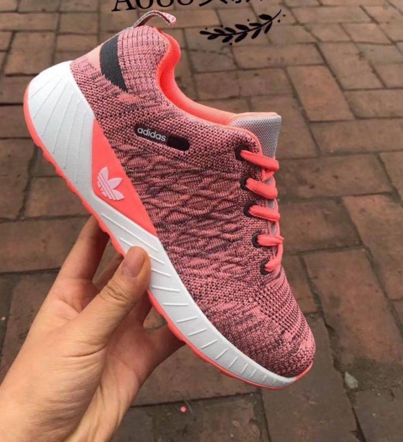 Shop SNEAKER n SHOE