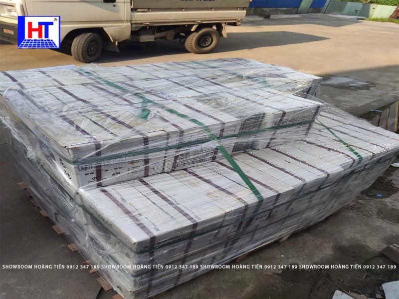 Showroom Hoàng Tiến - Gạch ốp lát