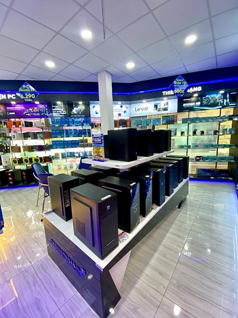 Showroom Phong Vũ Bình Dương