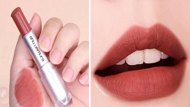 Nổi tiếng nhất của hãng đó là sản phẩm son Shu với bảng màu phong phú