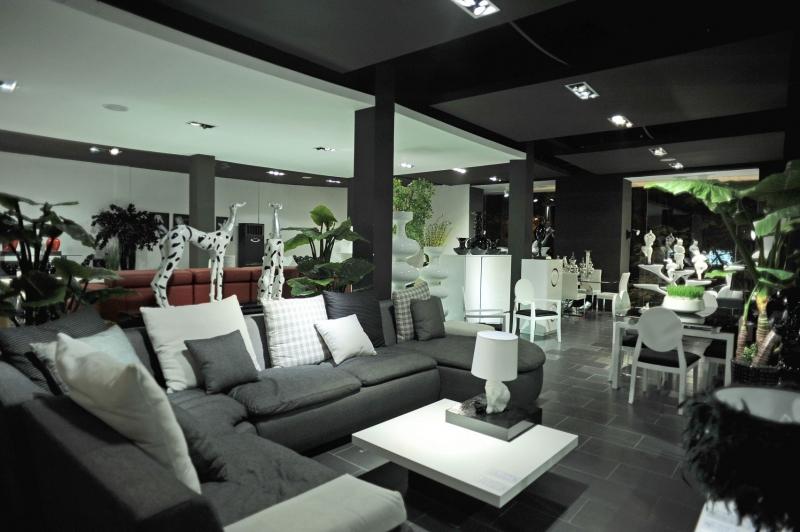 Siêu thị nội thất Phố Xinh