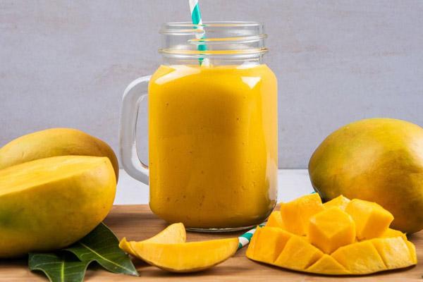 Xoài có công dụng giảm nồng độ cholesterol, ổn định huyết áp
