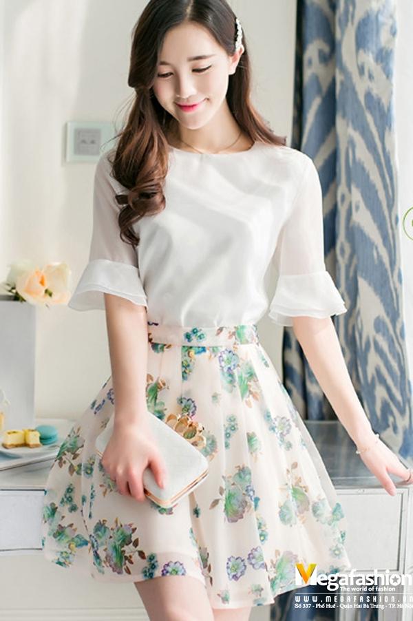 Sơ mi voan và chân váy là sự kết hợp hoàn hảo dành cho bạn