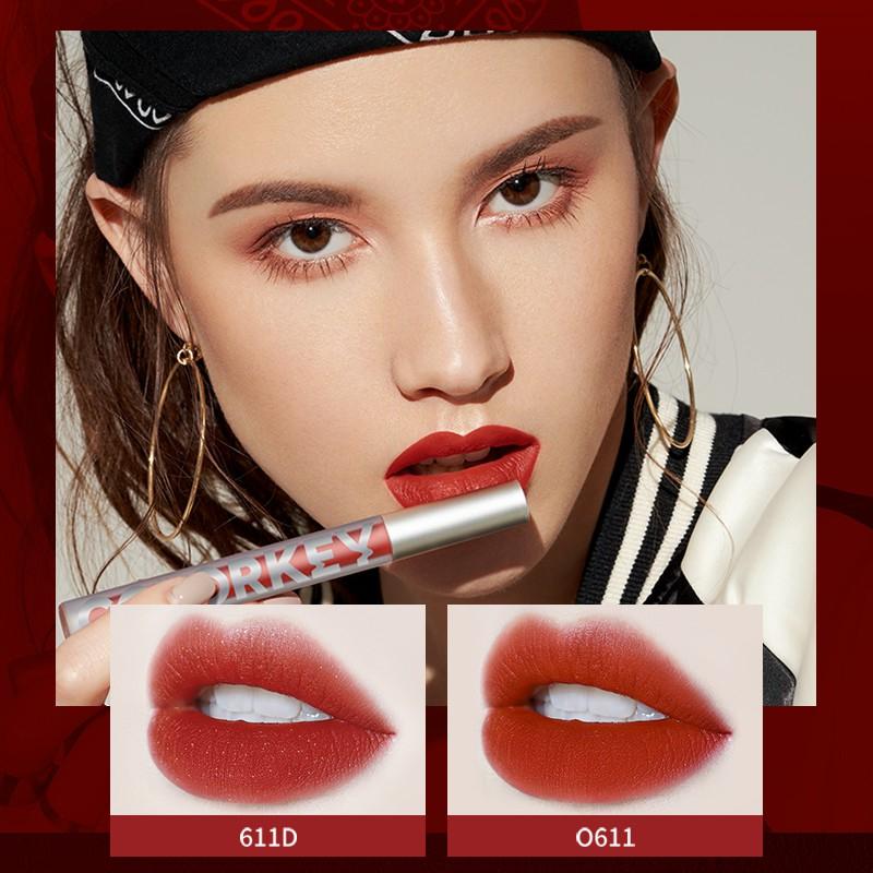 Son kem nhung lì Colorkey dưỡng ẩm trang điểm lâu trôi - 0611