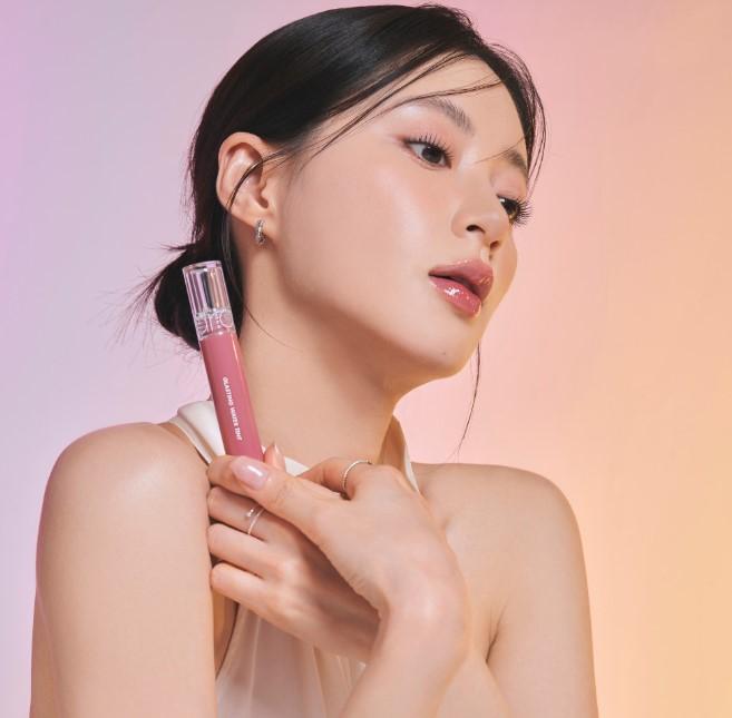 Son tint nước siêu lì, lâu trôi Romand Glasting Water Tint