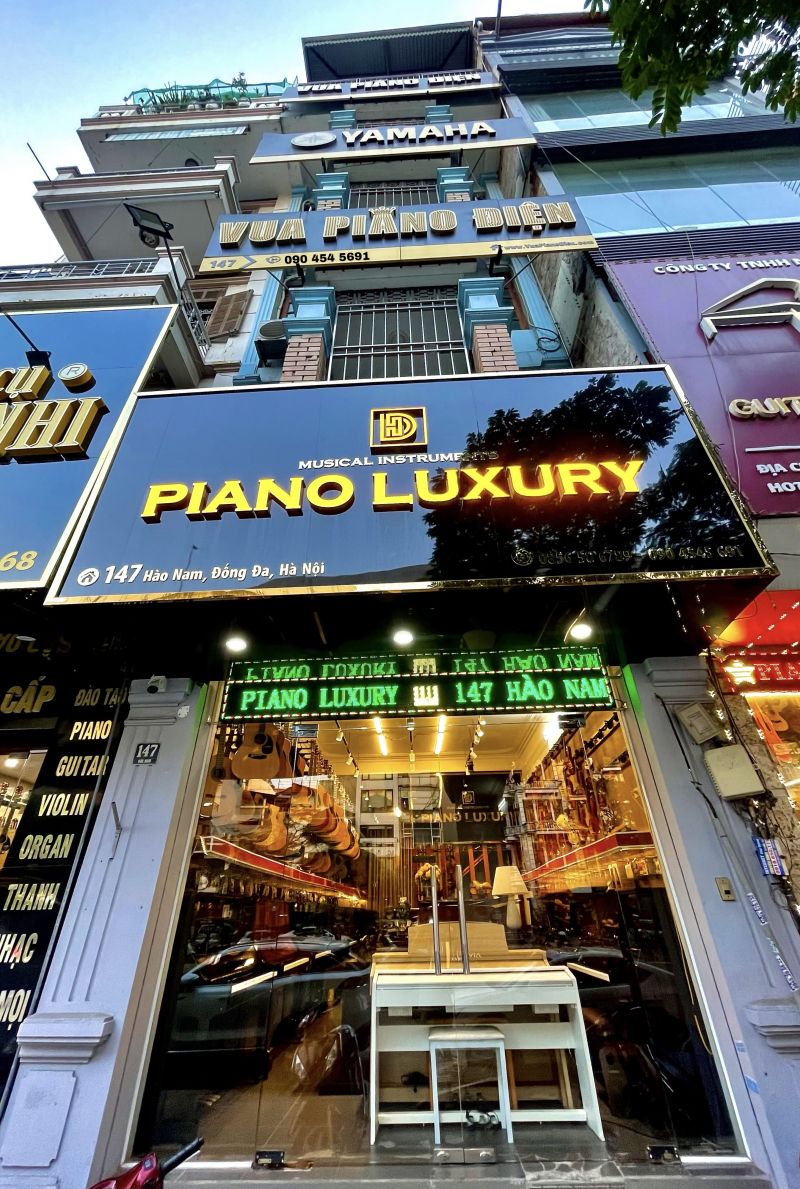 Piano Luxury