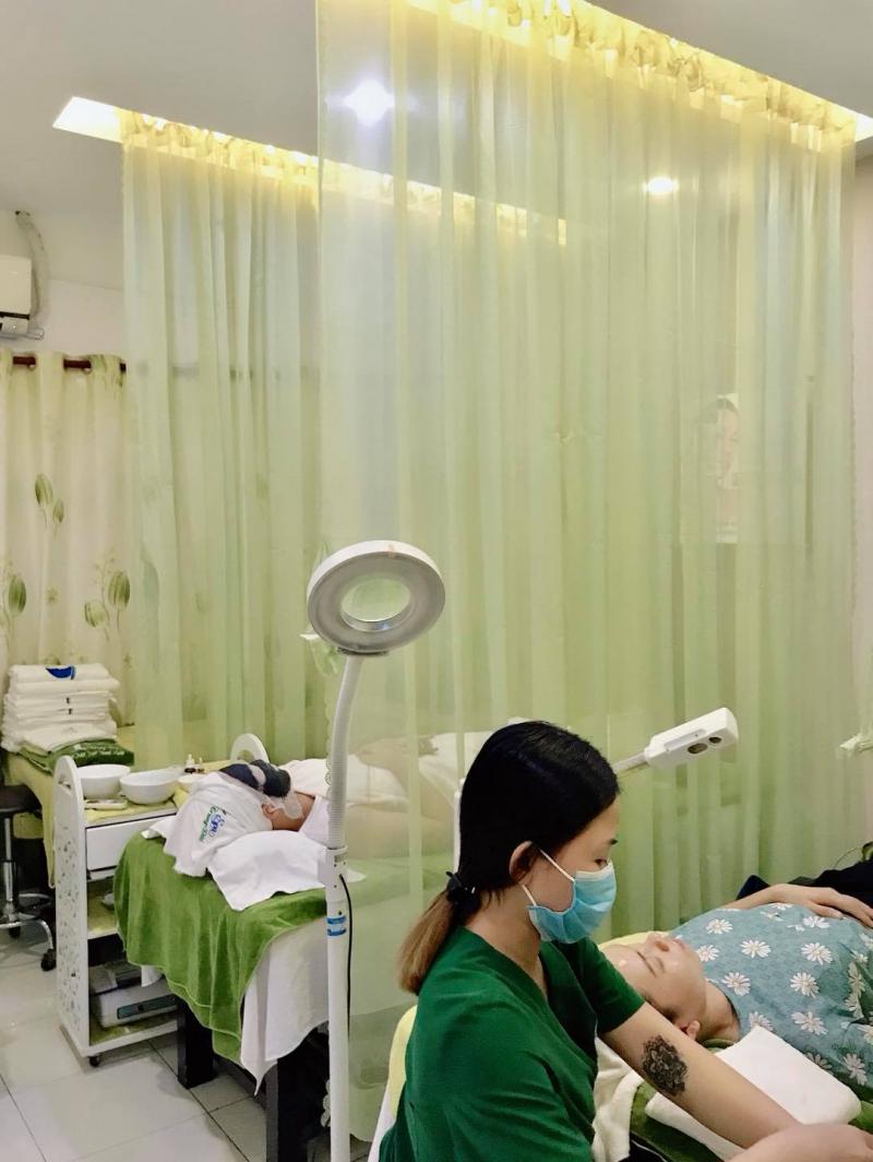 Spa Trang Đài có đội ngũ nhân viên phụ vụ chuyên nghiệp – chu đáo – tận tình