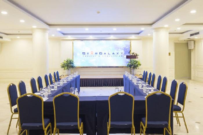 Star galaxy theater & convention