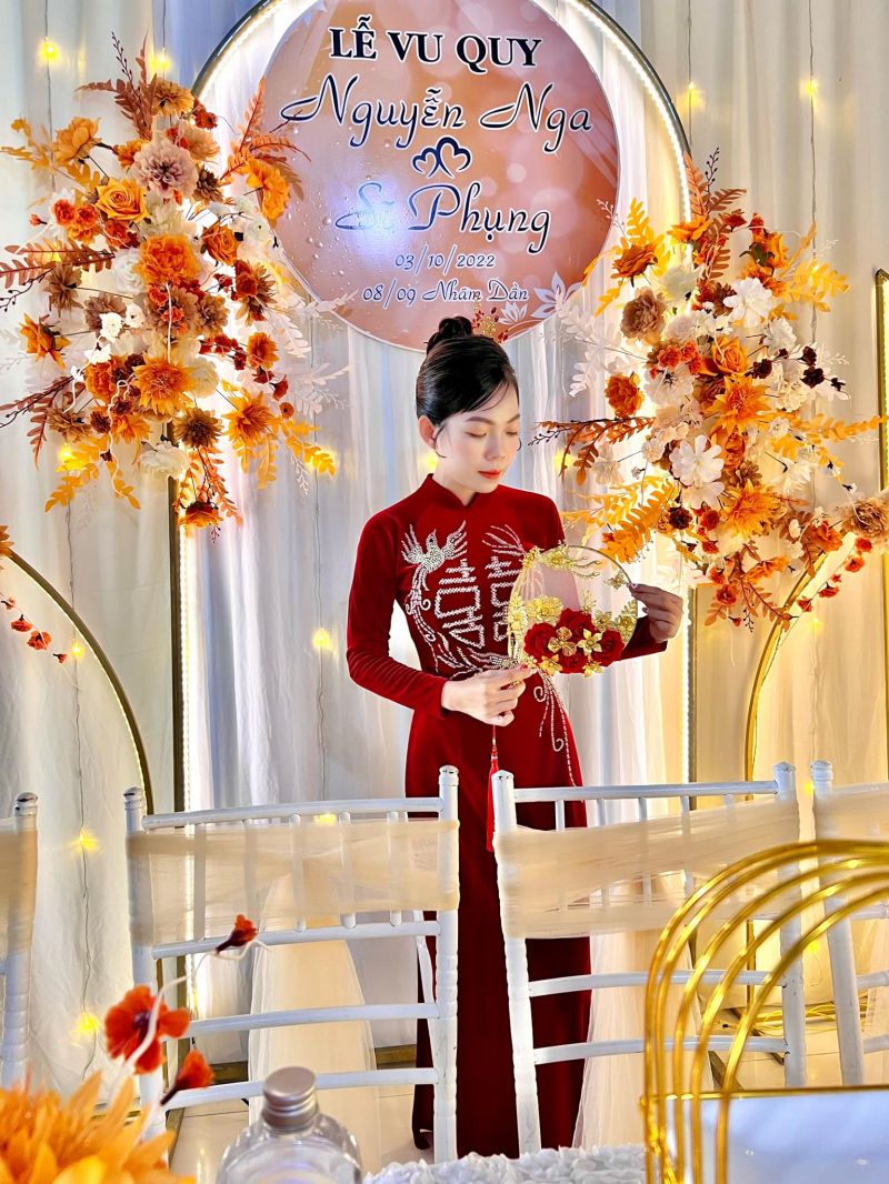 Studio Gold Wedding