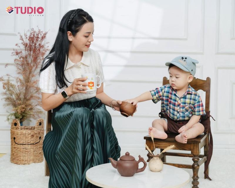 Studio Việt Nam