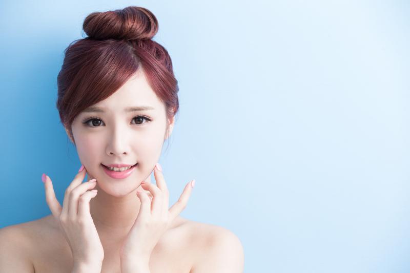 Không nên dưỡng ẩm khi da có mụn