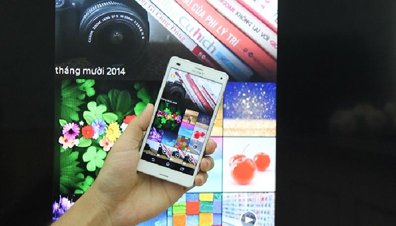 Thoải mái xem hình ảnh trên tivi với tính năng Screen mirroring