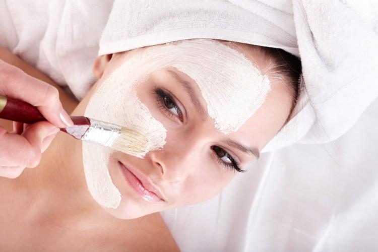 Sữa chua không đường kết hợp được với nhiều loại mặt nạ