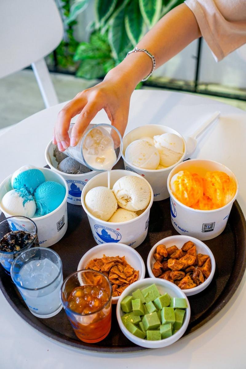Sữa Chua Trân Châu Hạ Long