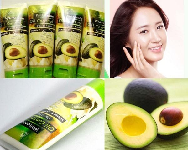 Sữa rửa mặt bơ Aron Whitening Oil Control