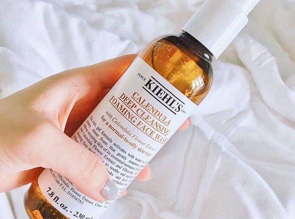 Sữa rửa mặt hoa cúc Calendula Deep Cleansing Foaming Face Wash