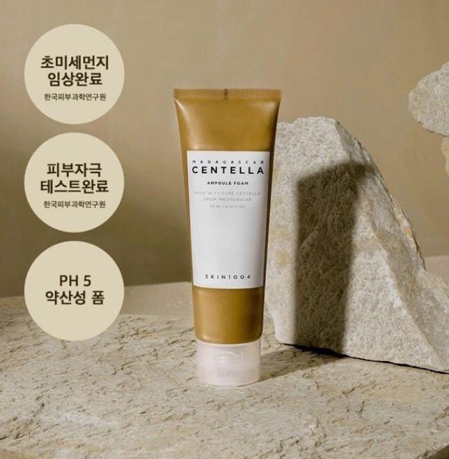 Sữa rửa mặt Skin1004 Madagascar Centella Ampoule Foam