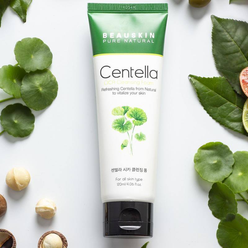 Sữa rửa mặt thải độc sạch nhờn, trắng mềm da rau má Beauskin Centella Cleansing Foam Hàn Quốc cao cấp
