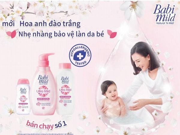 Sữa tắm trẻ em Babi Mild White Sakura