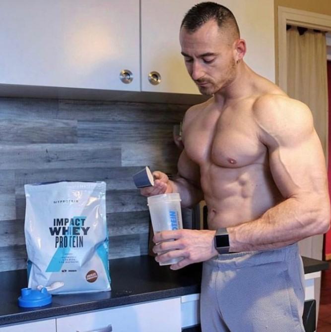 Sữa tăng cơ Impact Whey Protein Myprotein