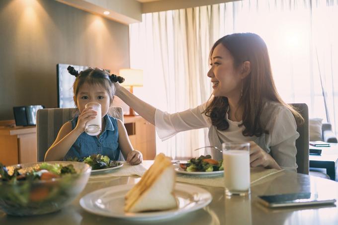 Sữa tươi cho trẻ biếng ăn, suy dinh dưỡng