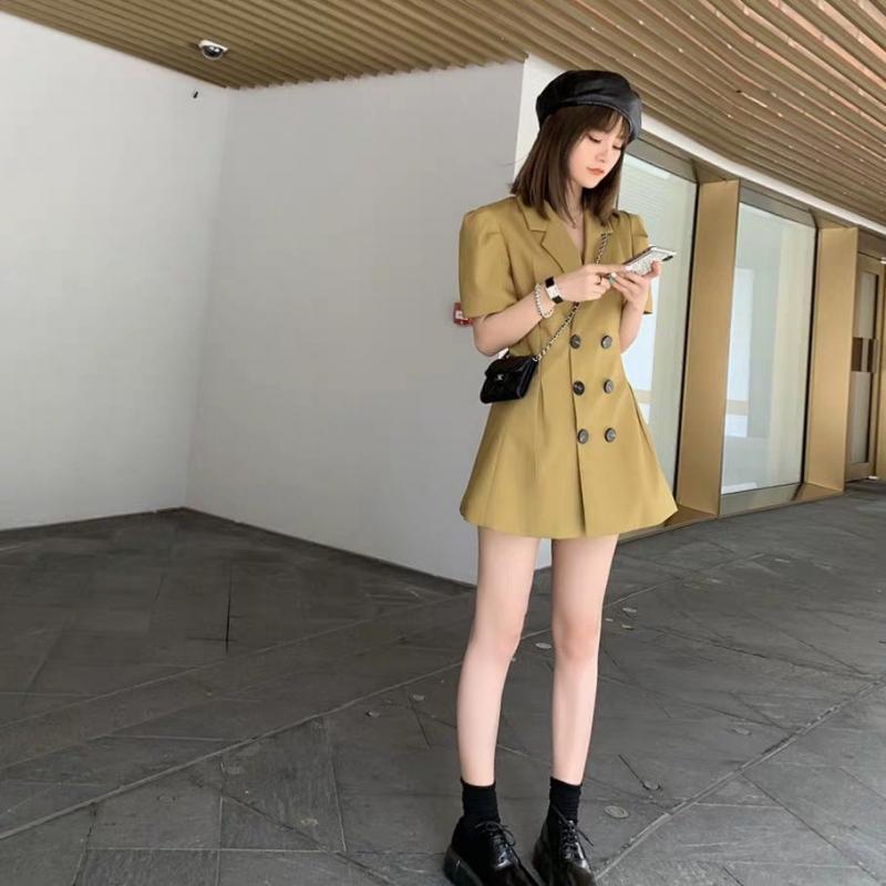 Shop luôn cập nhật những xu hướng mới nhất, hot nhất trên thị trường