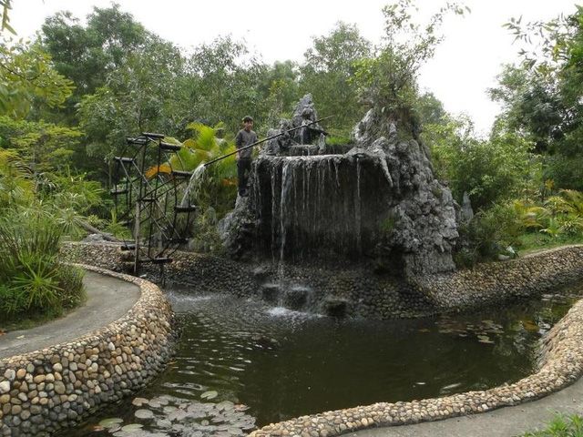 Suối nước nóng Tiên Lãng (Hải Phòng)