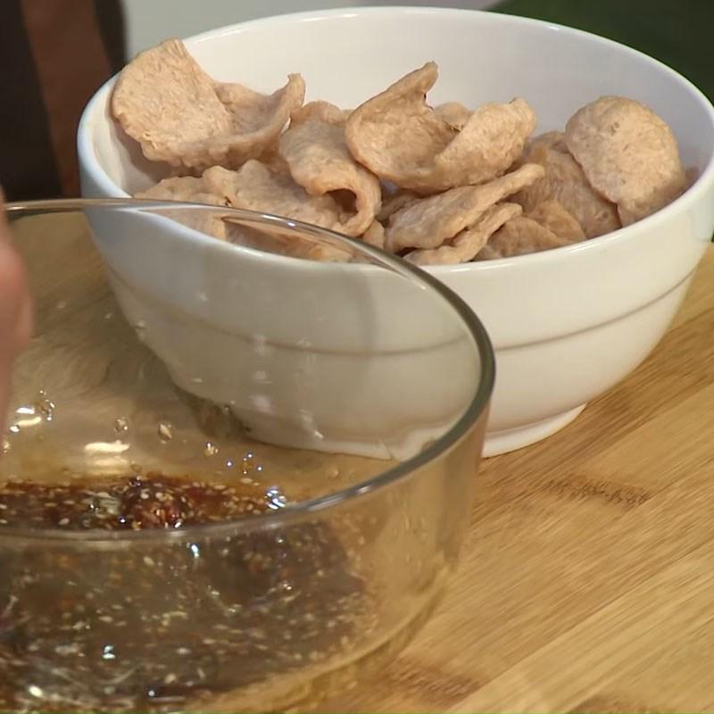 Sườn non chay nướng mè