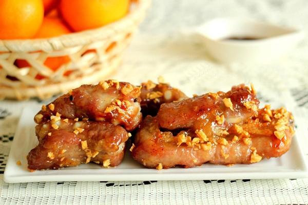 Sườn non rim xóc tỏi