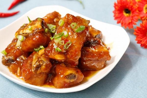 Sườn xào chua ngọt
