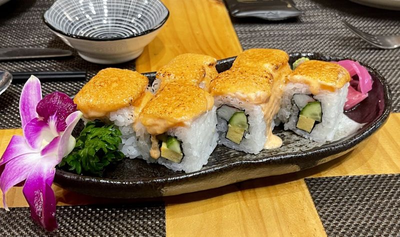 MiMi Sushi & Pizza