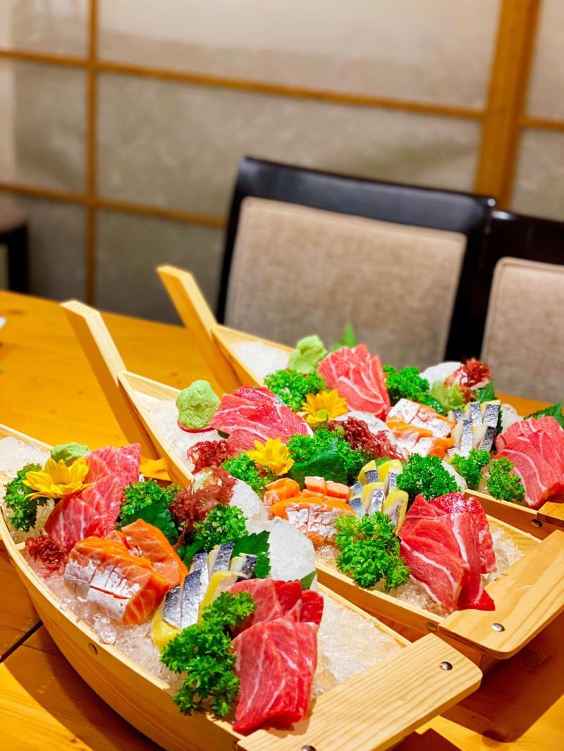 Sushi World