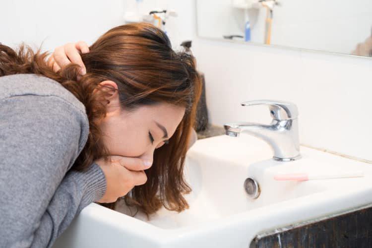 Hình ảnh minh họa triệu chứng do tác dụng phụ gây nên