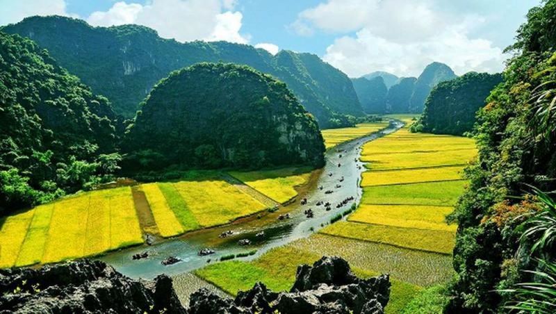 Tam Cốc Bích Động