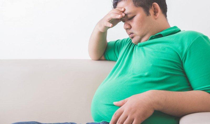 Không dùng máy tính trong khi ăn hoặc vừa ăn xong để tránh nguy cơ béo phì