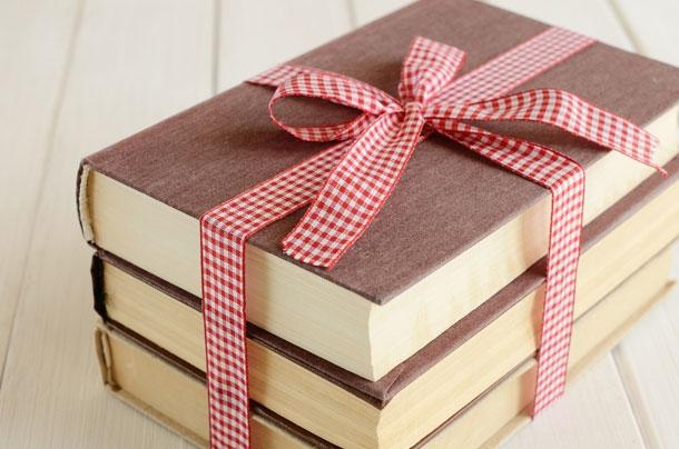 Những cuốn sách là một gợi ý không tồi cho ngày sinh nhật