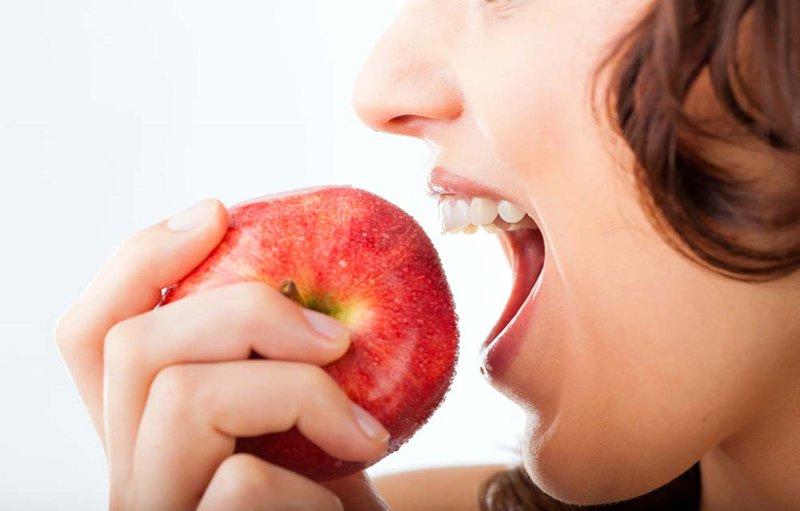 Táo là loại quả chứa nhiều dưỡng chất