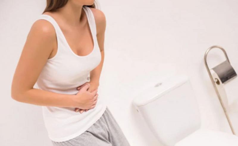 Táo bón hoặc tiêu chảy