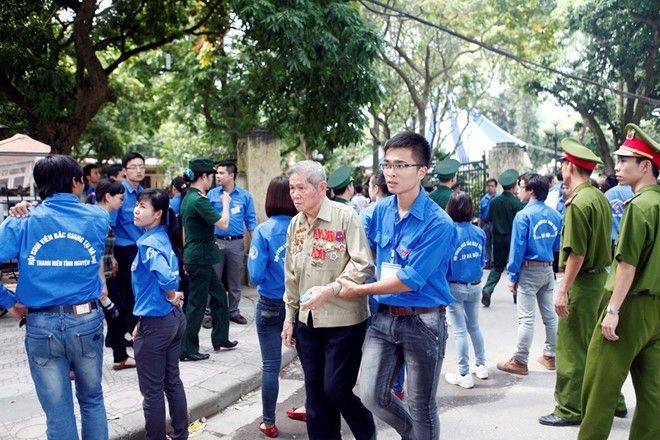 Tình nguyện giúp bạn sống có ích hơn.