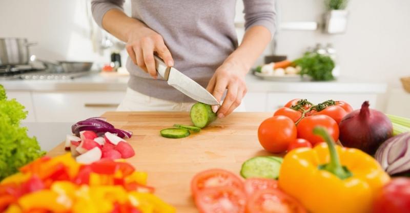 Chế độ ăn uống nên lành mạnh và đủ chất