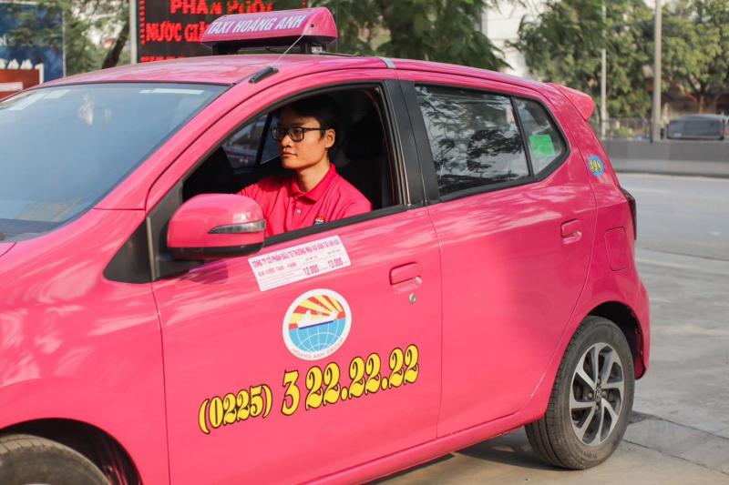 Taxi Hoàng Anh