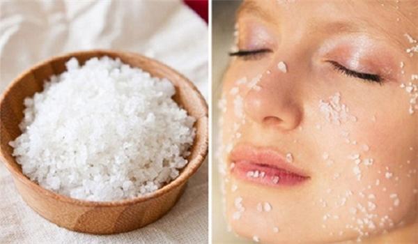 Tẩy tế bào chết bằng muối biển
