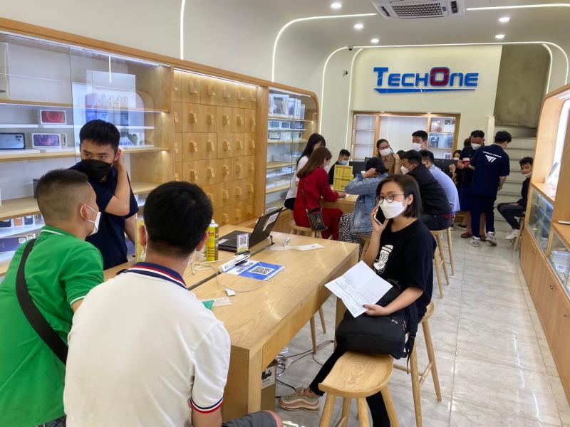 Mua iPhone ở TechOne là sự lựa chọn của khá nhiều khách hàng