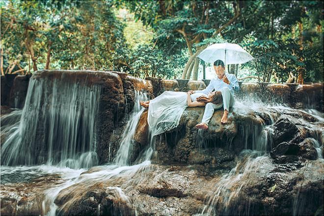 Thác Voi - điểm chụp ảnh cưới đẹp tựa cổ tích cho các cặp đôi.