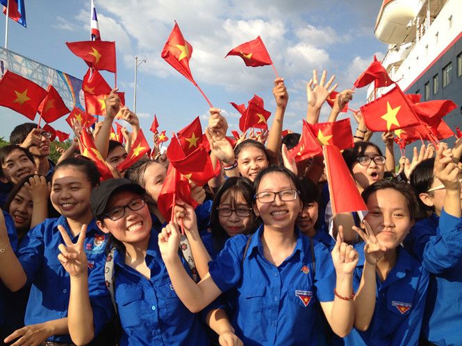 Tham gia các hoạt động tình nguyện