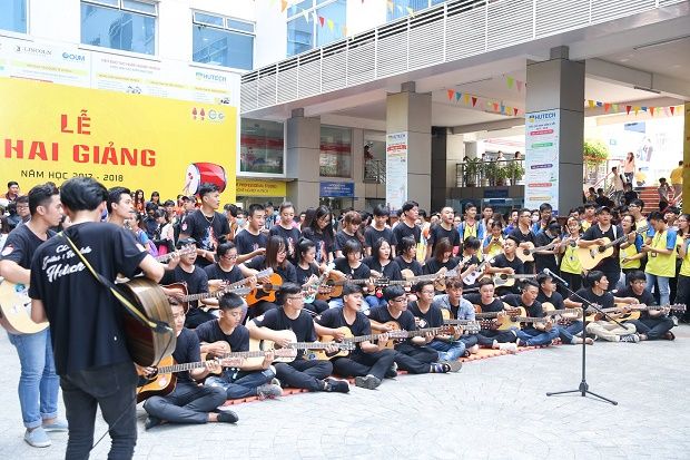 Tham gia câu lạc bộ
