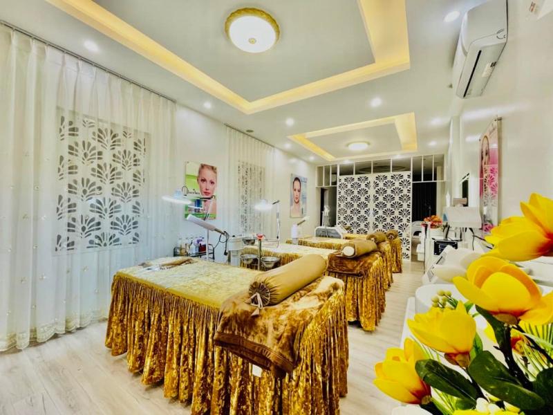 Thẩm Mỹ Viện Quốc Tế Trang Hồng