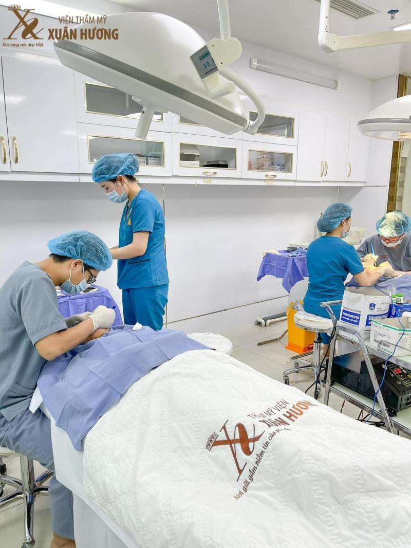Thẩm mỹ viện Xuân Hương