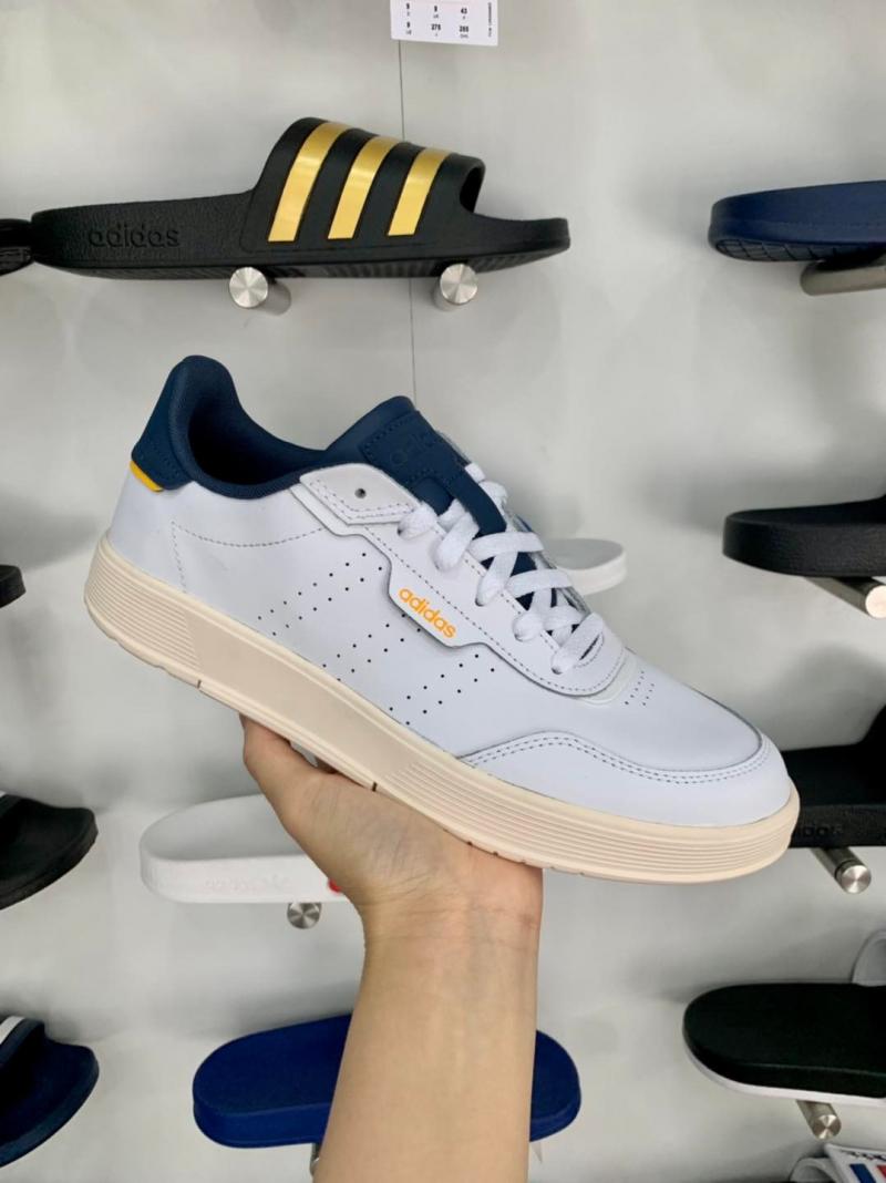 Thang Le Authentic