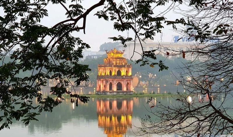 Còn ai để nhớ mong